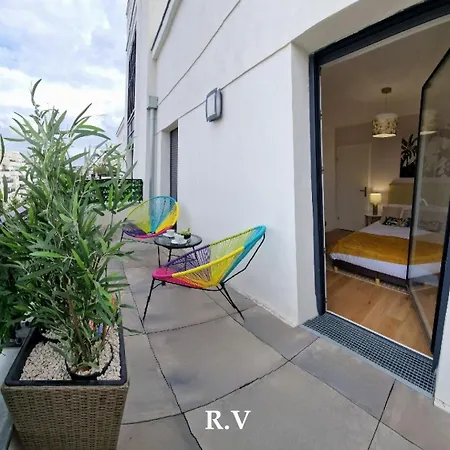 Rooftop - Val D'europe Apartment Chessy (Seine-et-Marne)